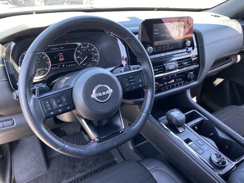 Used 2024 Nissan Pathfinder Rock Creek AWD/4WD image 21