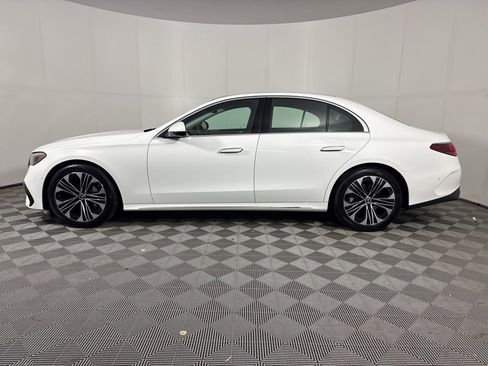 Certified 2025 Mercedes-Benz E 350 4MATIC Sedan image 3