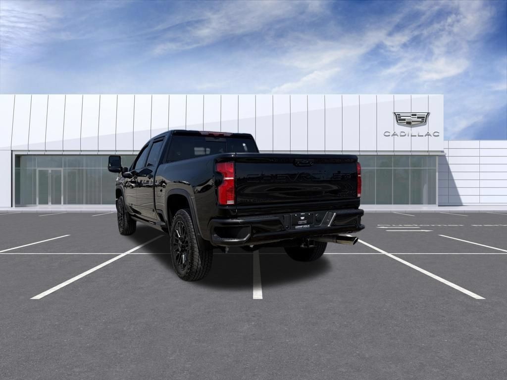 Used 2026 Chevrolet Silverado 2500 High Country w/ Midnight Edition AWD/4WD image 11