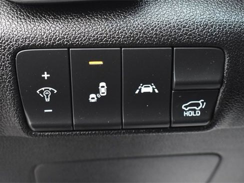 Certified 2022 Kia Sportage SX image 28