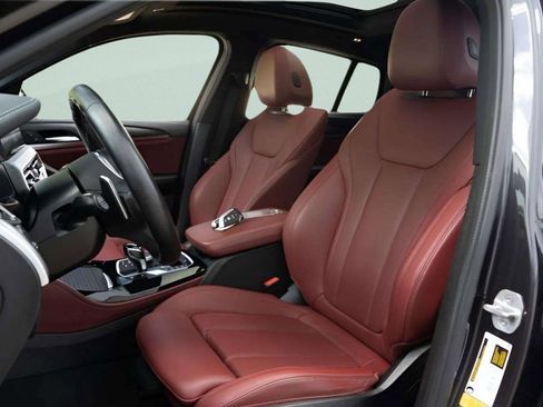 Used 2022 BMW X4 M40i w/ Premium Package image 16