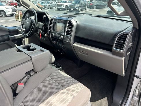 Used 2016 Ford F150 XLT w/ Equipment Group 302A Luxury AWD/4WD image 42