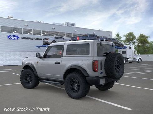 New 2026 Ford Bronco Badlands image 4