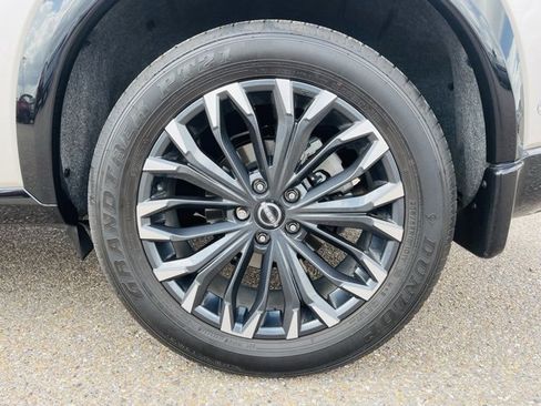 Used 2024 Nissan Rogue Platinum w/ Platinum Premium Package image 9