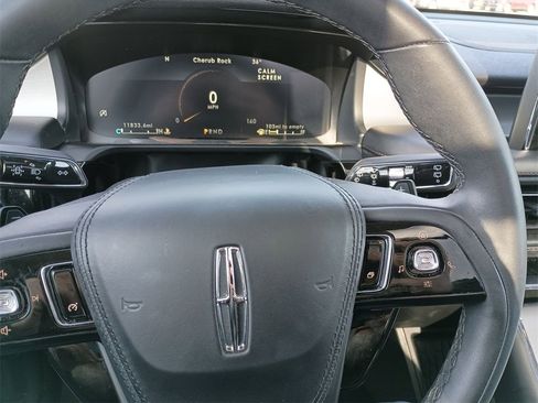 Used 2024 Lincoln Aviator Premiere w/ Premium Package image 21