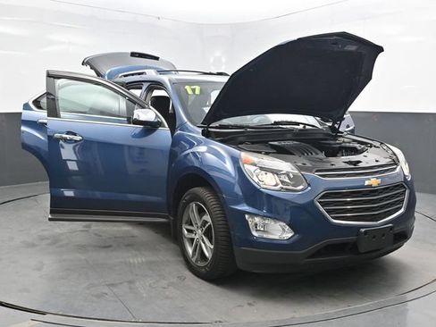 Used 2017 Chevrolet Equinox Premier w/ Enhanced Convenience Package AWD/4WD image 30