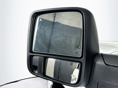 Used 2024 RAM 2500 Laramie w/ Safety Group image 16