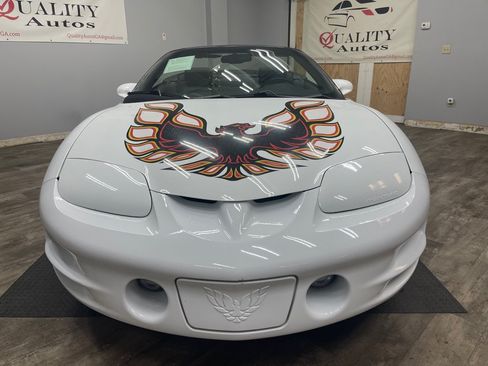 Used 2000 Pontiac Firebird Trans Am RWD image 1