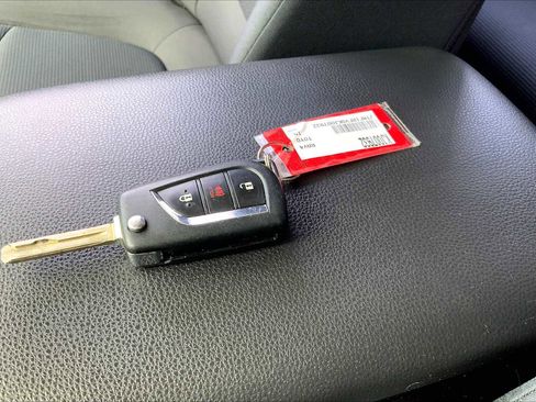 Used 2019 Toyota RAV4 LE w/ All Weather Liner Package image 14