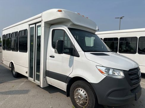 Used 2022 Mercedes-Benz Sprinter 3500 image 37