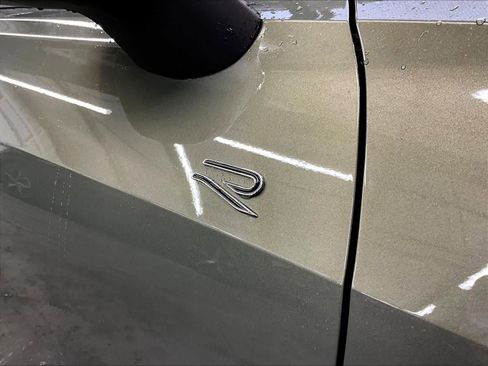 New 2026 Volkswagen Tiguan SE R-Line image 32