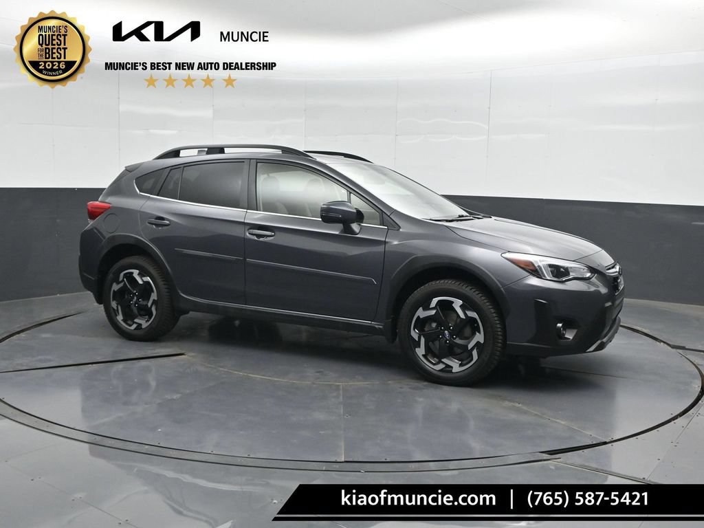 Used 2021 Subaru Crosstrek 2.5i Limited w/ Moonroof Package 2 AWD/4WD image 1