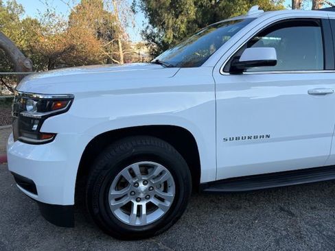 Used 2018 Chevrolet Suburban LT w/ Max Trailering Package image 14