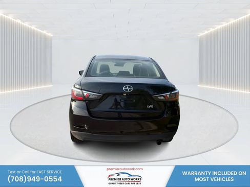Used 2016 Scion iA FWD image 5