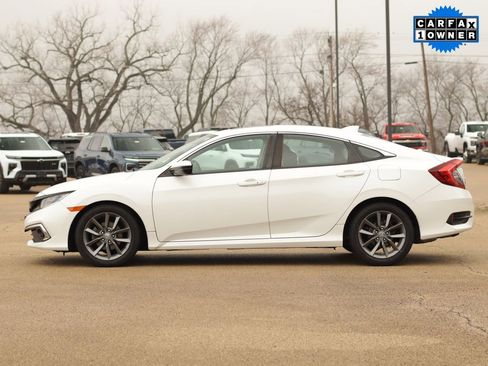 Used 2019 Honda Civic EX image 4