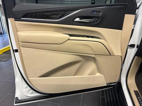 Certified 2024 Cadillac Escalade Premium Luxury w/ Performance Package AWD/4WD image 9