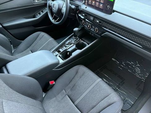 Used 2023 Honda Accord Sport image 19