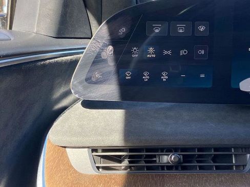 Used 2022 Lucid Air Grand Touring image 13