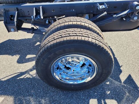 New 2026 RAM 3500 Tradesman w/ Chrome Appearance Group A image 6