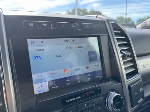 Certified 2020 Ford F350 Platinum w/ Tremor Off-Road Package AWD/4WD image 33
