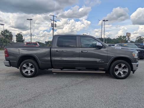 Used 2021 RAM 1500 Laramie AWD/4WD image 3