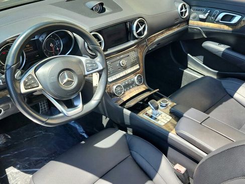 Used 2017 Mercedes-Benz SL 450 image 16