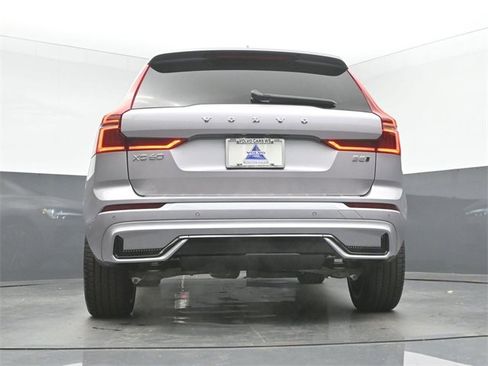 New 2026 Volvo XC60 B5 Ultra w/ Protection Package Premier image 44