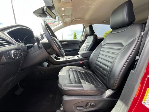 Used 2021 Ford Edge SEL w/ Convenience Package AWD/4WD image 12
