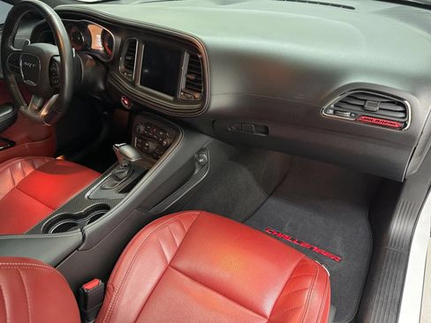 Used 2023 Dodge Challenger SRT Hellcat RWD image 8