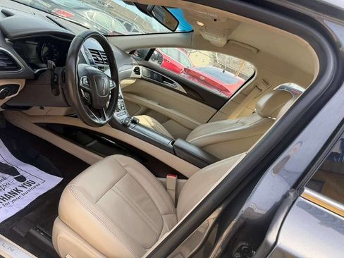 Used 2017 Lincoln MKZ Select w/ Select Plus Package FWD image 17