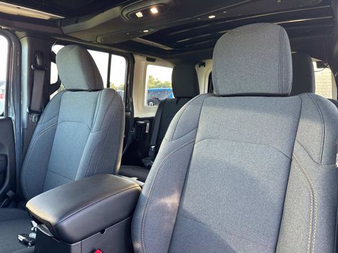 New 2025 Jeep Wrangler Sport S AWD/4WD image 20
