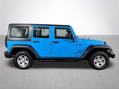 Used 2017 Jeep Wrangler Unlimited Sport w/ Connectivity Group image 5