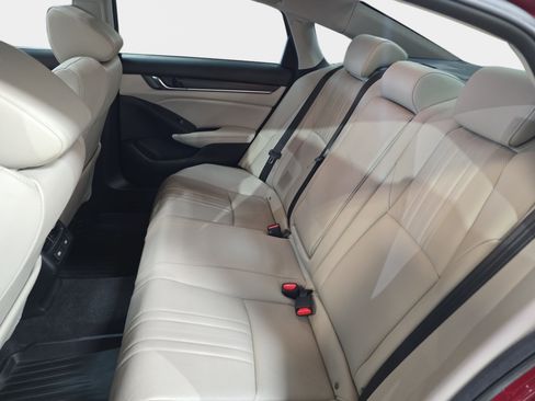 Used 2021 Honda Accord EX-L image 11