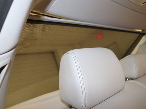 Used 2015 Mercedes-Benz E 350 Sedan image 91