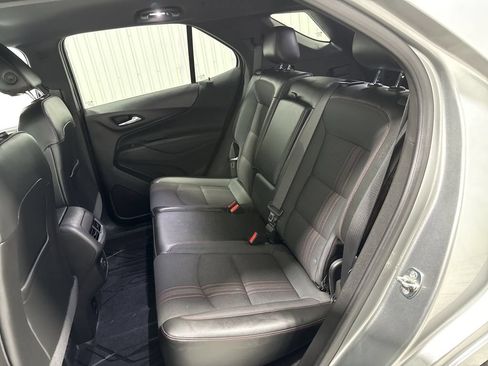 Used 2023 Chevrolet Equinox RS FWD image 26