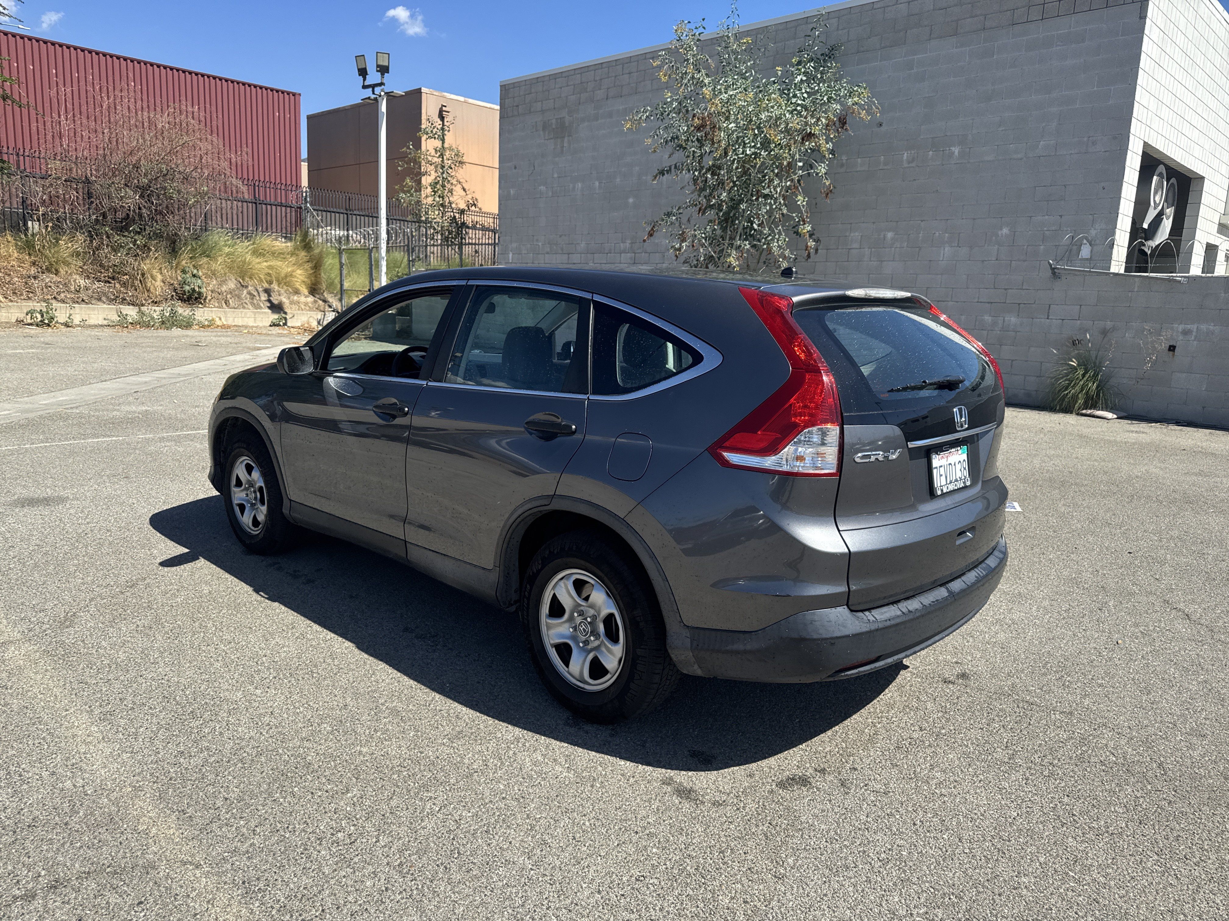 Used 2014 Honda CR-V LX image 6