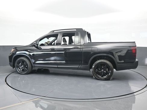 Used 2023 Honda Ridgeline Black Edition image 3