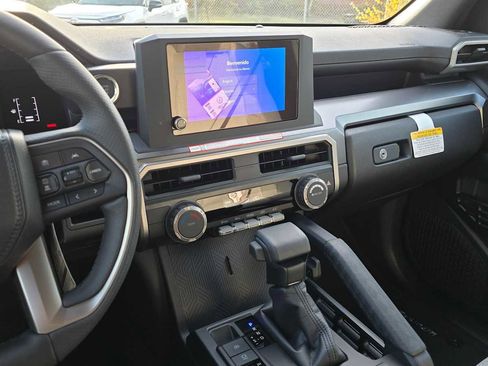 Certified 2025 Toyota 4Runner SR5 image 29