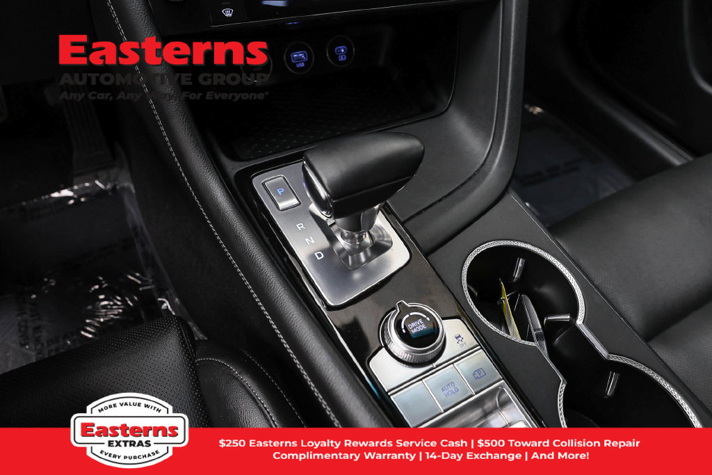 Used 2025 Genesis G70 2.5T RWD image 14