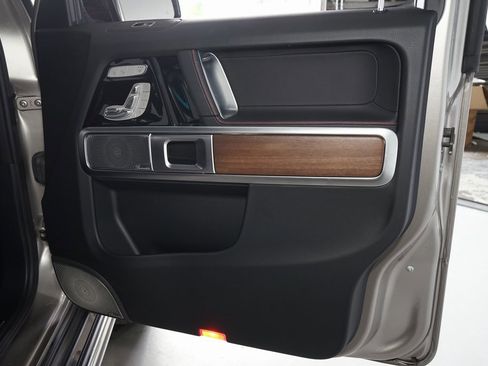 Used 2021 Mercedes-Benz G 550 image 23