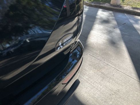 Used 2023 Mitsubishi Outlander ES image 18