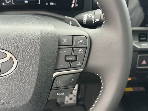 New 2026 Toyota Camry XLE w/ Convenience Package image 14