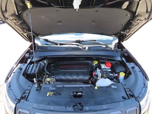 Used 2022 Jeep Compass Trailhawk w/ Trailhawk Elite Group image 11