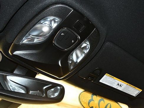 Used 2023 Jeep Compass Latitude AWD/4WD image 26