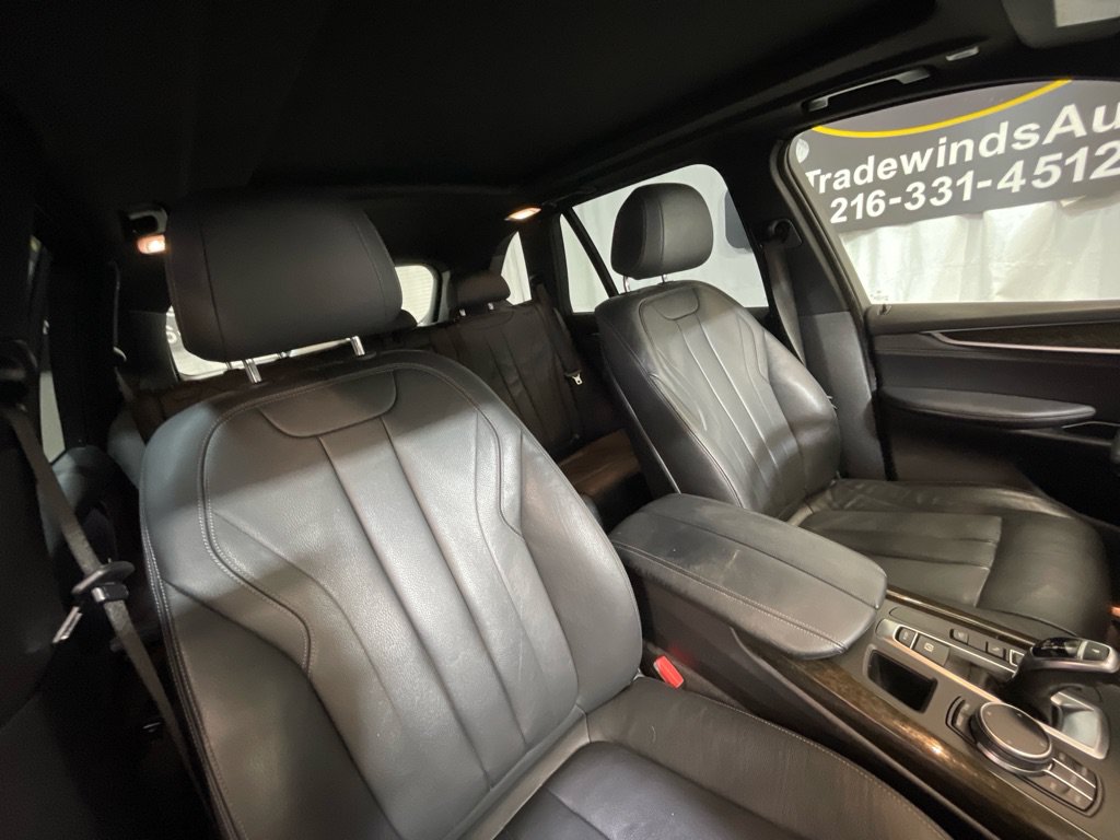 Used 2018 BMW X5 xDrive35i w/ Driving Assistance Package AWD/4WD image 39