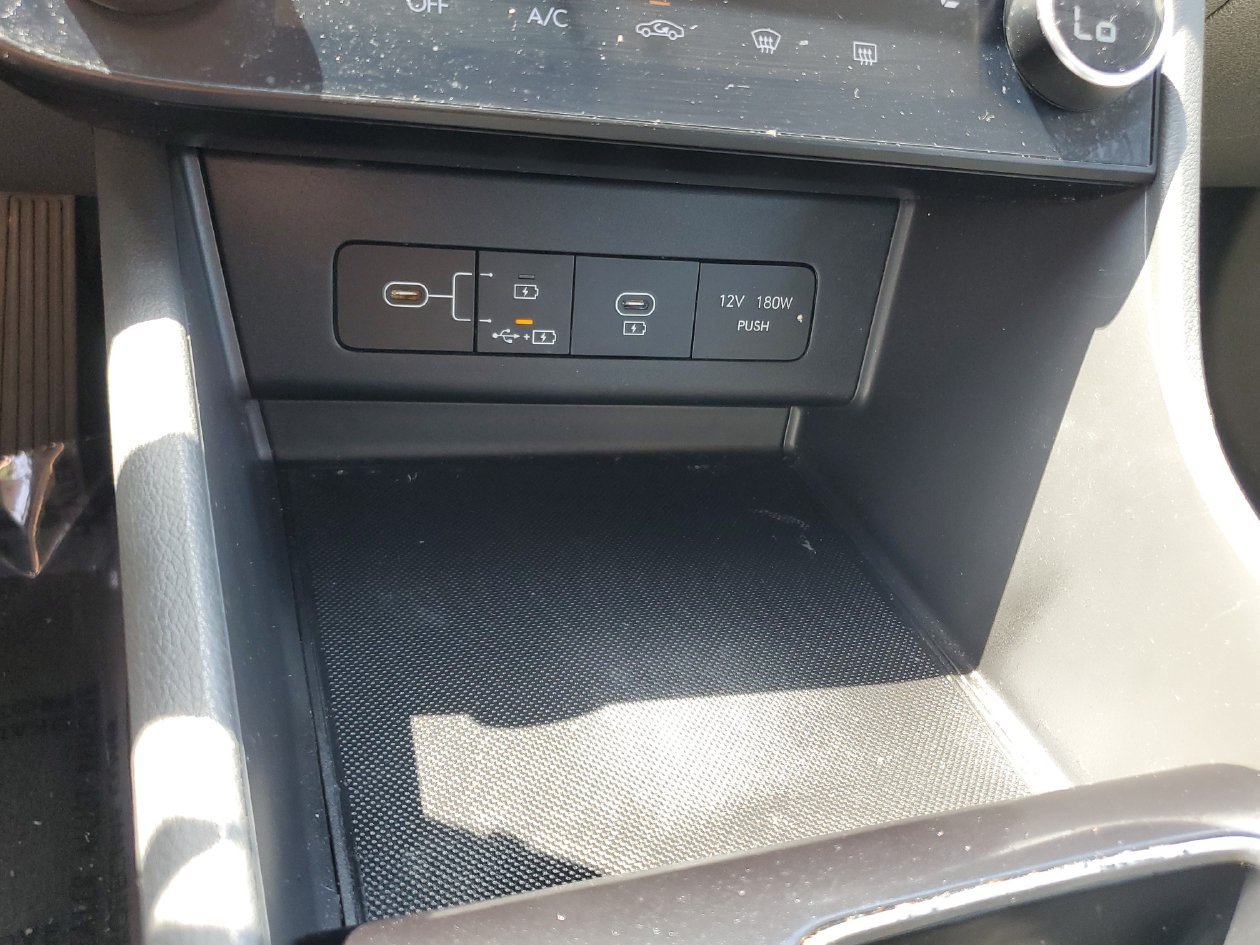 Used 2025 Hyundai Sonata SEL FWD image 22
