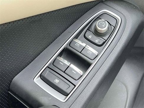 Used 2022 Subaru Ascent Limited w/ Popular Package #2A image 19