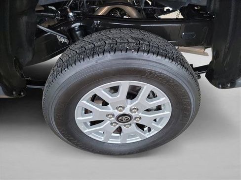 Used 2025 Toyota Tacoma SR RWD image 12