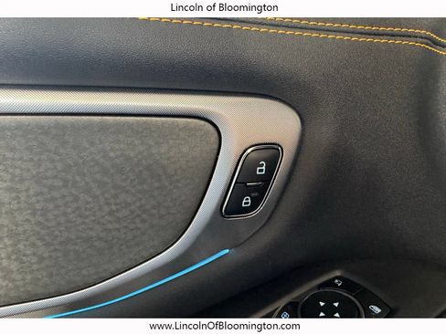 Used 2025 Ford Expedition Tremor AWD/4WD image 46