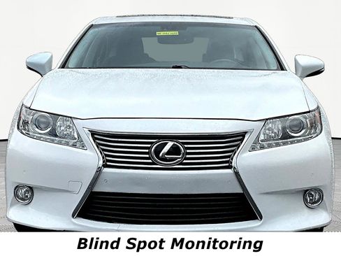 Used 2015 Lexus ES 350 w/ Premium Package FWD image 2